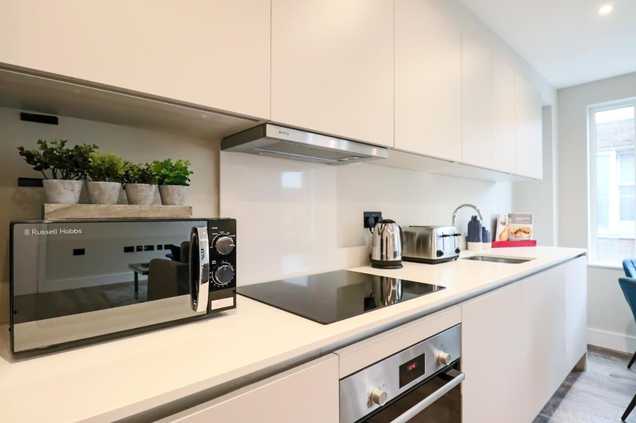 Portfolio Apartments - Welwyn Town Centre Велвін-Гарден-Сіті Екстер'єр фото