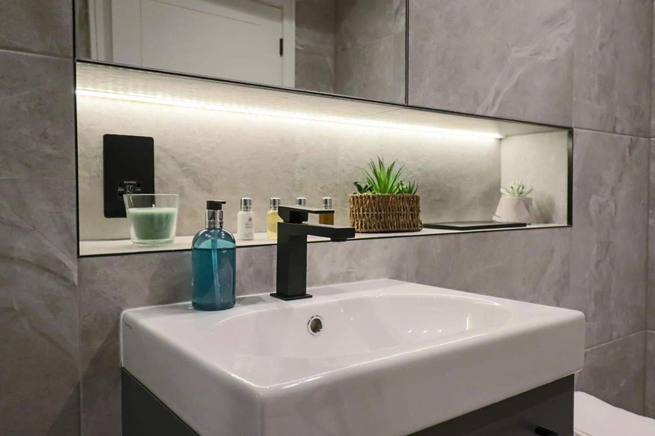 Portfolio Apartments - Welwyn Town Centre Велвін-Гарден-Сіті Екстер'єр фото