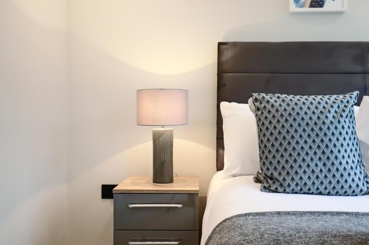 Portfolio Apartments - Welwyn Town Centre Велвін-Гарден-Сіті Екстер'єр фото