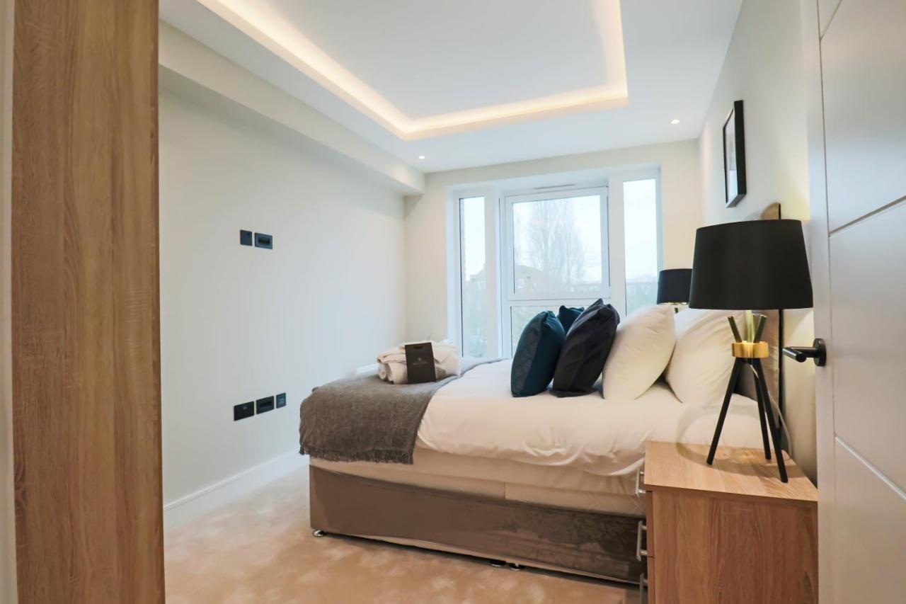 Portfolio Apartments - Welwyn Town Centre Велвін-Гарден-Сіті Екстер'єр фото