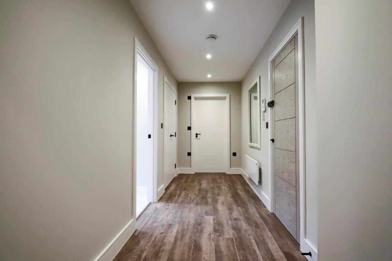 Portfolio Apartments - Welwyn Town Centre Велвін-Гарден-Сіті Екстер'єр фото