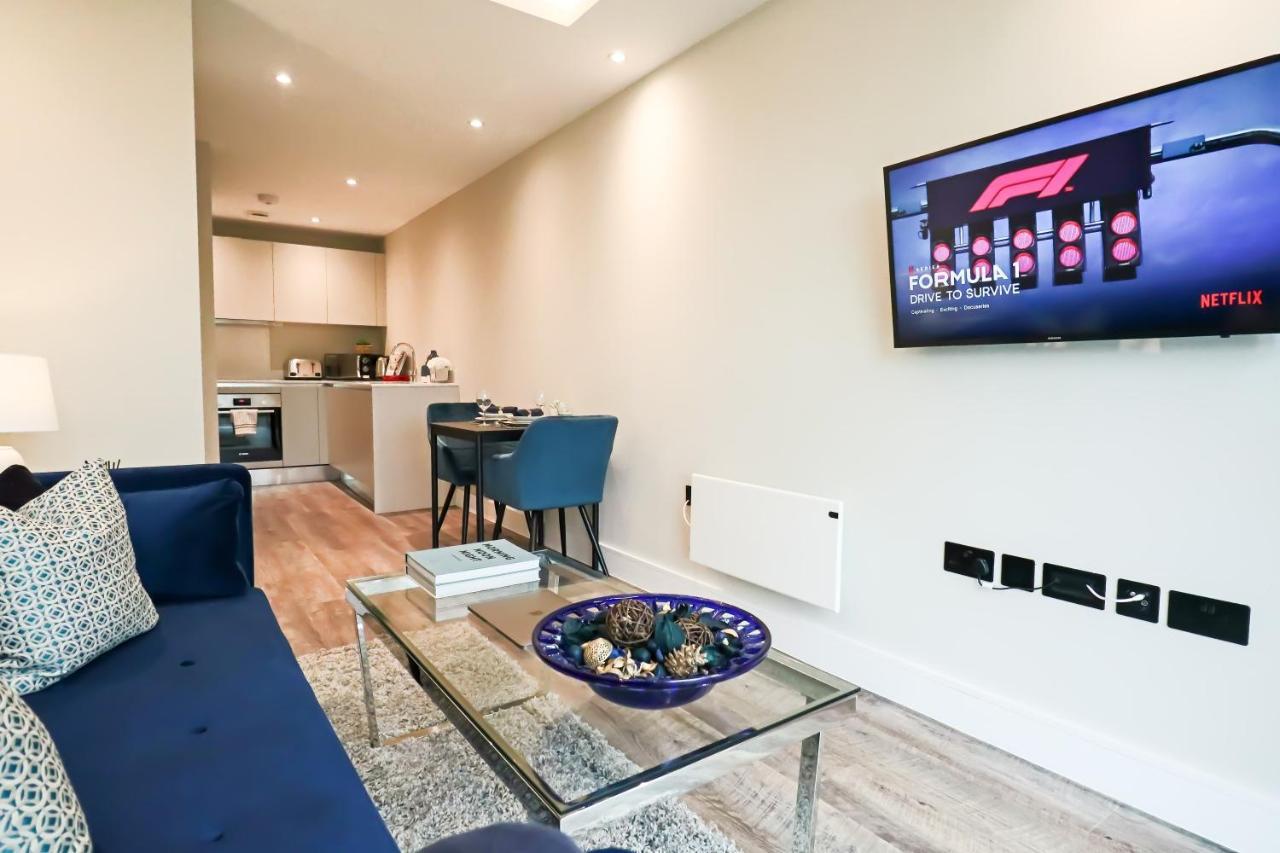 Portfolio Apartments - Welwyn Town Centre Велвін-Гарден-Сіті Екстер'єр фото